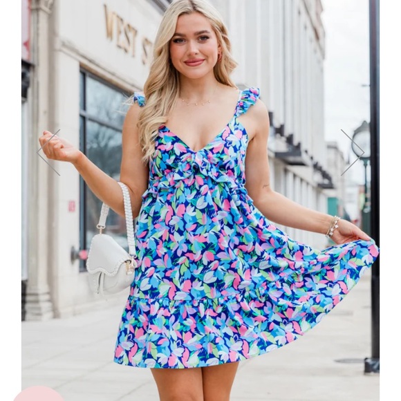 Pink Lily dress size medium - Picture 1 of 3